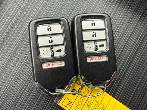 Used 2019 Honda Pilot Touring image 19