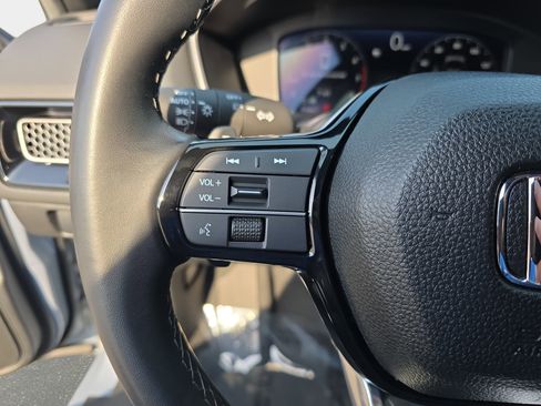 Used 2024 Honda Civic Sport Touring image 15