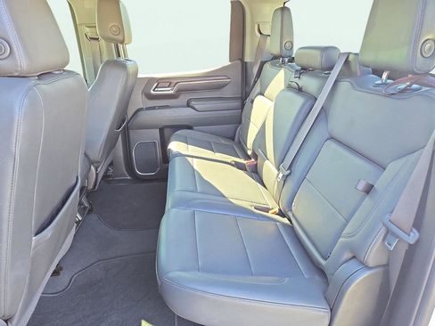 Used 2024 GMC Sierra 1500 SLT image 20