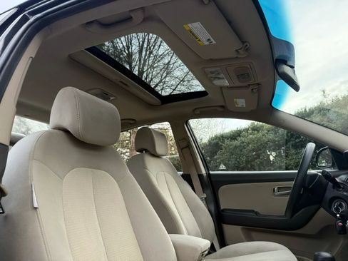 Used 2009 Hyundai Elantra GLS image 22