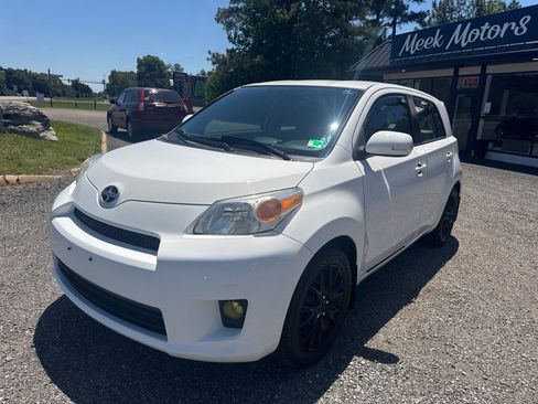 Used 2011 Scion xD FWD image 19