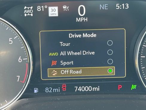 Used 2021 Buick Envision Avenir w/ Technology Package II AWD/4WD image 46