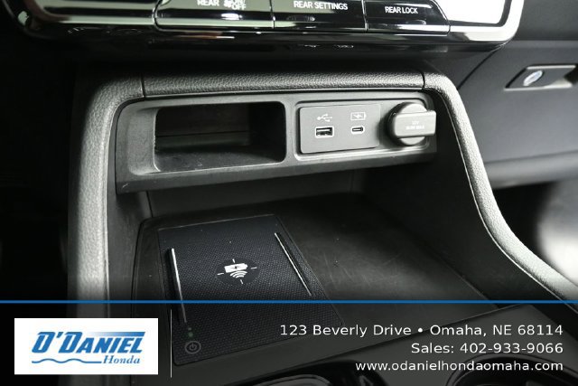 Used 2024 Honda Pilot TrailSport image 33