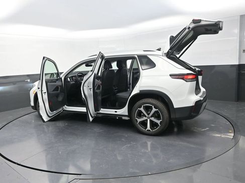 New 2026 Volkswagen Tiguan SE AWD/4WD image 32