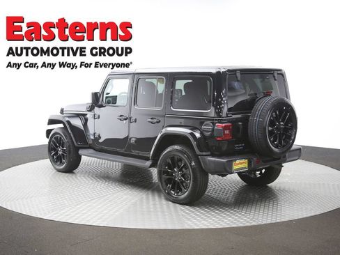 Used 2025 Jeep Wrangler Unlimited Sahara w/ Safety Group AWD/4WD image 65