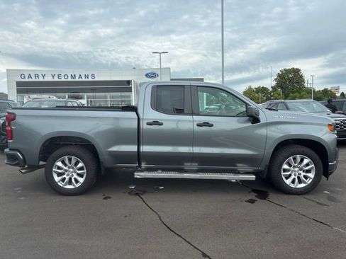 Used 2021 Chevrolet Silverado 1500 Custom RWD image 9