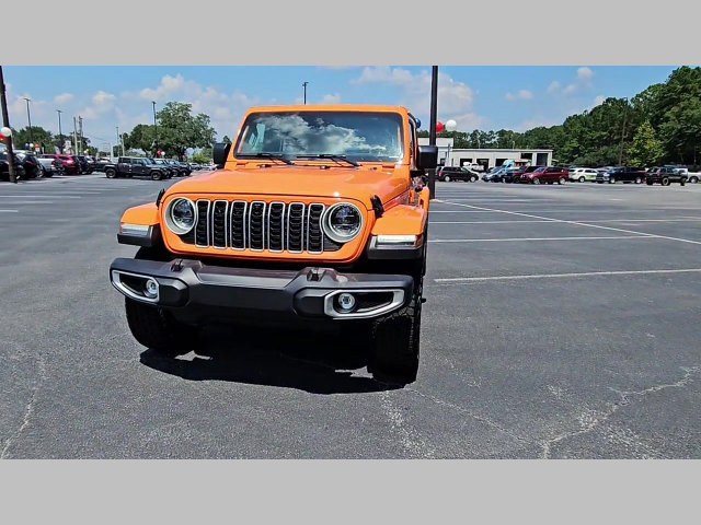 New 2025 Jeep Wrangler Unlimited Sahara AWD/4WD image 19