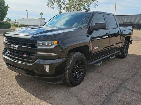 Used 2018 Chevrolet Silverado 1500 LTZ Z71 w/ LTZ Plus Package AWD/4WD image 4