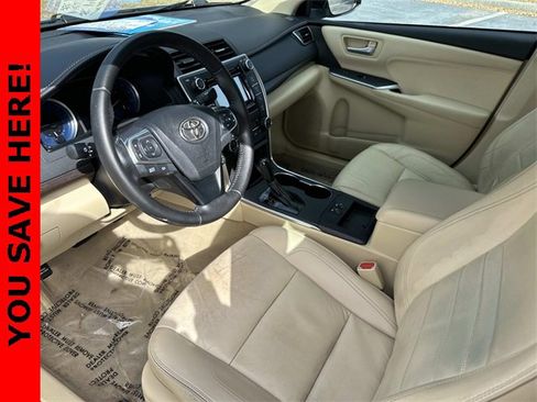 Used 2015 Toyota Camry XLE image 21