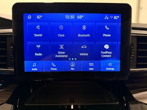 Used 2022 Ford Explorer Limited w/ Equipment Group 301A image 24