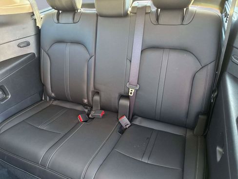 Certified 2025 MAZDA CX-90 3.3 Turbo w/ Preferred Package image 14