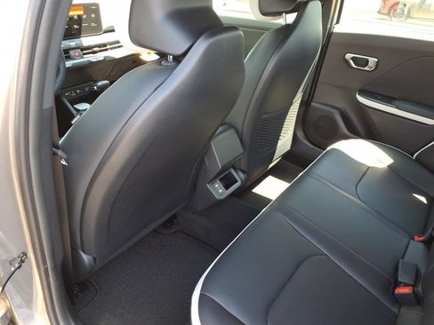 New 2026 Kia K4 GT-Line FWD image 9