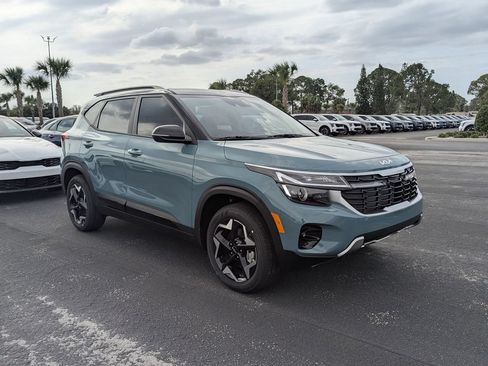 New 2026 Kia Seltos S AWD/4WD image 2