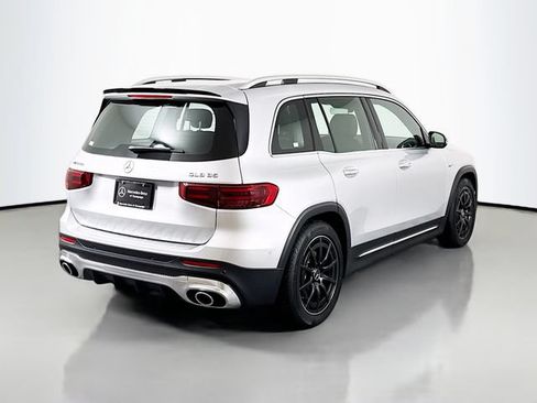 Used 2024 Mercedes-Benz GLB 35 AMG 4MATIC w/ Exclusive Package image 7