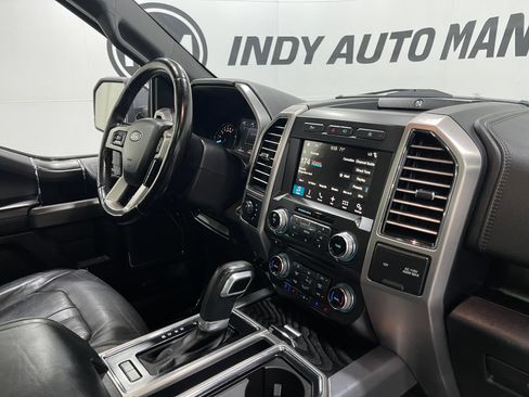 Used 2018 Ford F150 Platinum w/ Equipment Group 701A Luxury AWD/4WD image 20