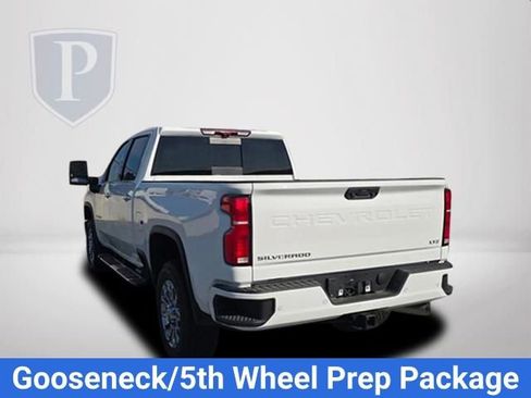 New 2026 Chevrolet Silverado 3500 LTZ AWD/4WD image 9