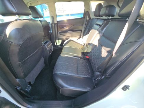 Used 2020 Nissan Murano Platinum FWD image 13