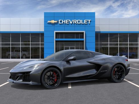 New 2027 Chevrolet Corvette Grand Sport w/ Battery Protection Package RWD image 3