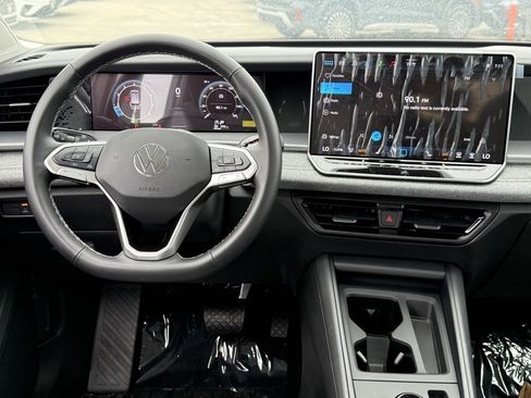 New 2025 Volkswagen Tiguan S image 20