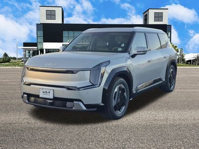 New 2026 Kia EV9 Land