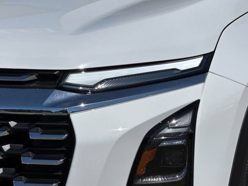 New 2027 Chevrolet Equinox LT FWD image 38