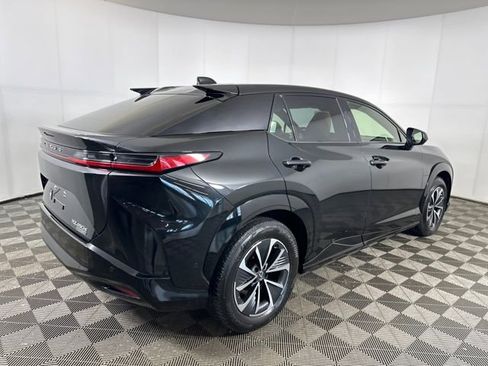 Used 2023 Lexus RZ 450e Premium w/ Technology Package image 3