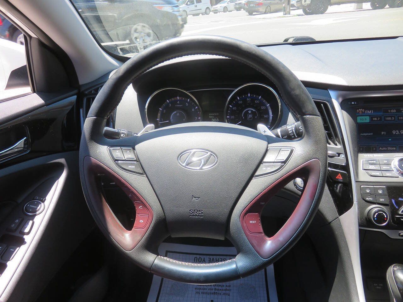 Used 2012 Hyundai Sonata Limited w/ Navigation Pkg FWD image 14