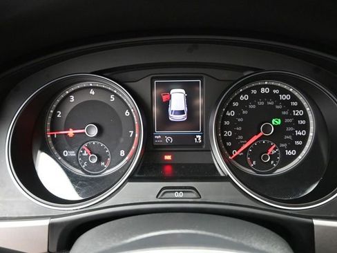 Used 2019 Volkswagen Atlas SE image 6