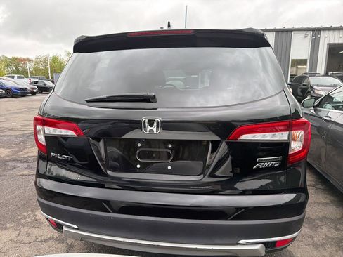 Used 2022 Honda Pilot Touring image 7