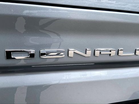 Used 2026 GMC Sierra 1500 Denali w/ Denali Reserve Package AWD/4WD image 55