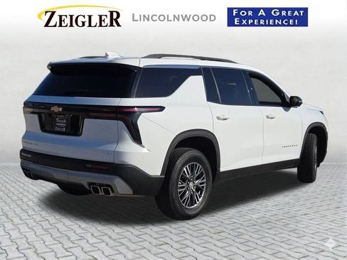 Used 2024 Chevrolet Traverse LT AWD/4WD image 13