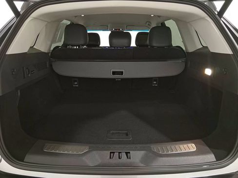 Certified 2024 Lincoln Nautilus Premier AWD/4WD image 5