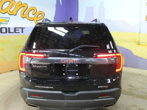Used 2023 GMC Acadia AT4 w/ GMC Pro Grade Package AWD/4WD image 7