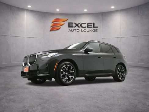 Used 2025 BMW X3 xDrive30i AWD/4WD image 46