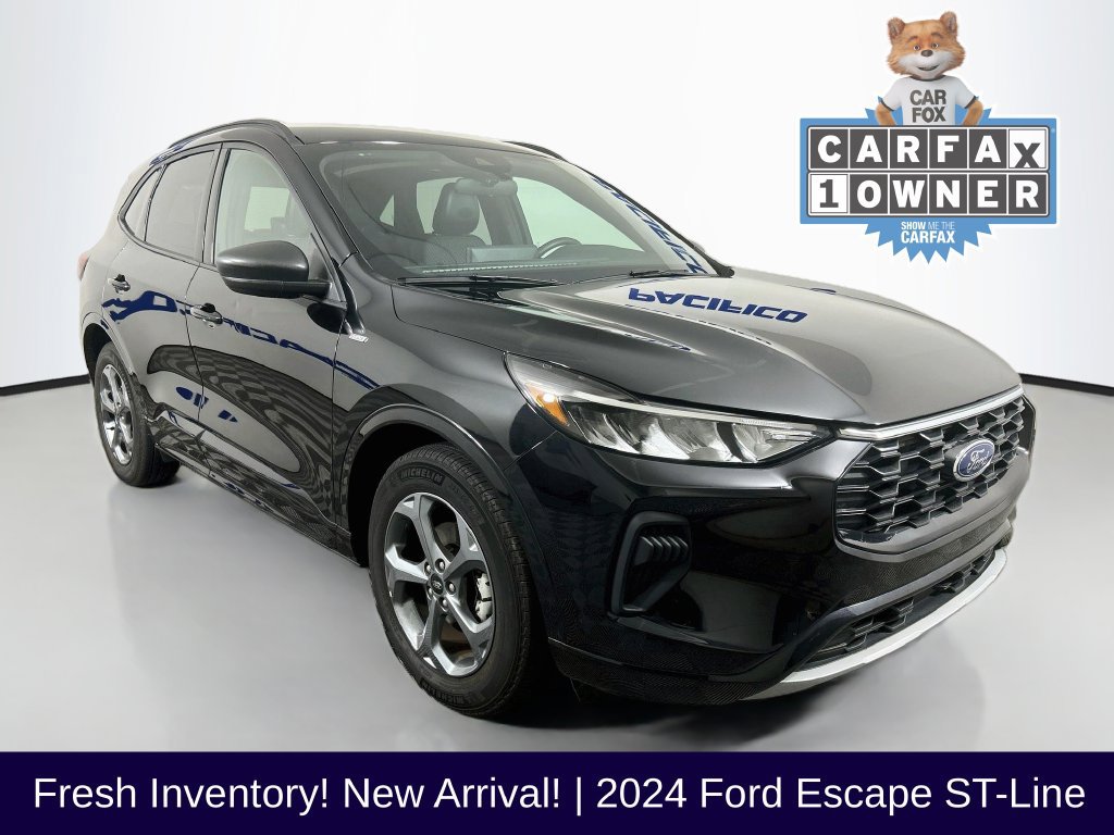 Used 2024 Ford Escape ST-Line w/ Tech Pack #1 FWD image 1