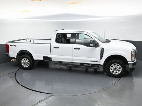 Used 2024 Ford F350 XLT image 48