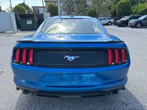 Used 2019 Ford Mustang Coupe RWD image 3