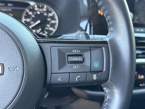 Certified 2023 Nissan Pathfinder SV FWD image 43