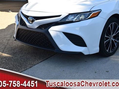 Used 2019 Toyota Camry SE image 36