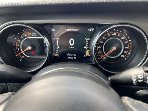 Used 2022 Jeep Wrangler Unlimited Sport image 15