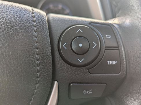 Used 2017 Toyota RAV4 XLE image 22