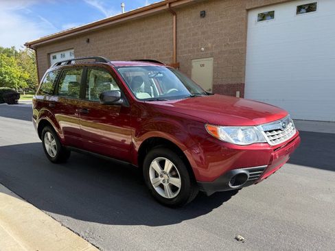 Used 2011 Subaru Forester 2.5X w/ Alloy Wheel Value Pkg image 11