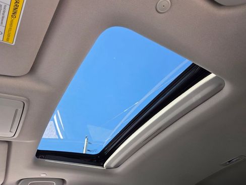 Used 2024 Honda CR-V EX image 20