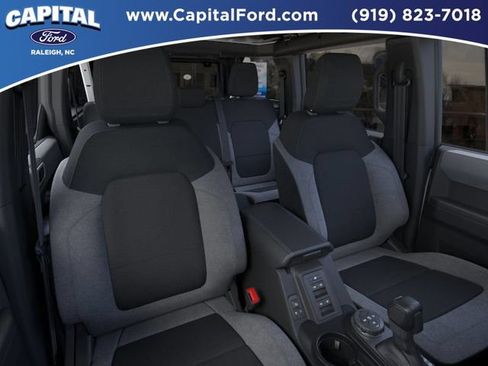 New 2025 Ford Bronco 4-Door AWD/4WD image 10