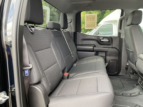 Used 2024 Chevrolet Silverado 1500 Custom Trail Boss w/ LPO, Dark Essentials Package AWD/4WD image 34