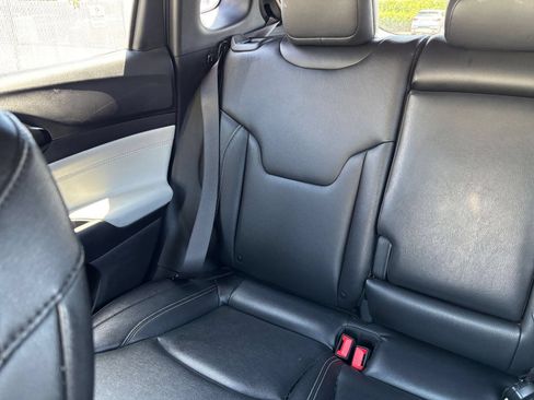 Used 2025 Jeep Compass Limited AWD/4WD image 40