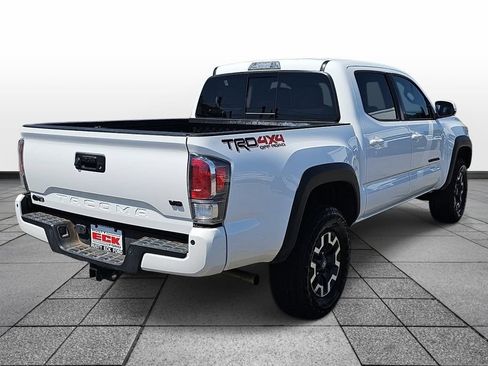 Used 2021 Toyota Tacoma TRD Off-Road w/ Technology Package AWD/4WD image 5
