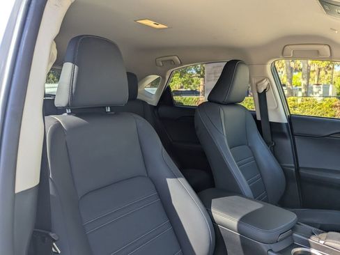 Used 2019 Lexus NX 300 FWD image 11