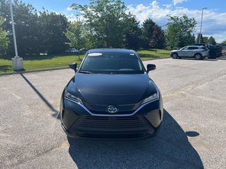Used 2022 Toyota Venza LE AWD/4WD video 2