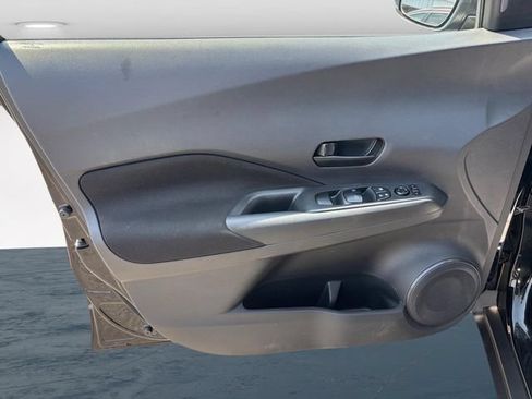 Used 2025 Nissan Kicks Play S FWD image 12